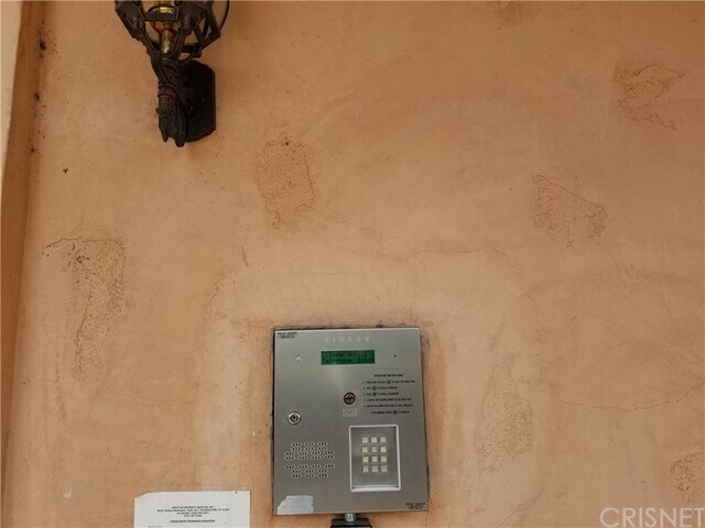 Foto del edificio - 14335 Huston St
