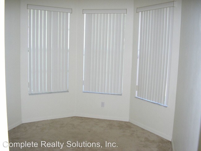 Building Photo - 598 Aston Lake Ct