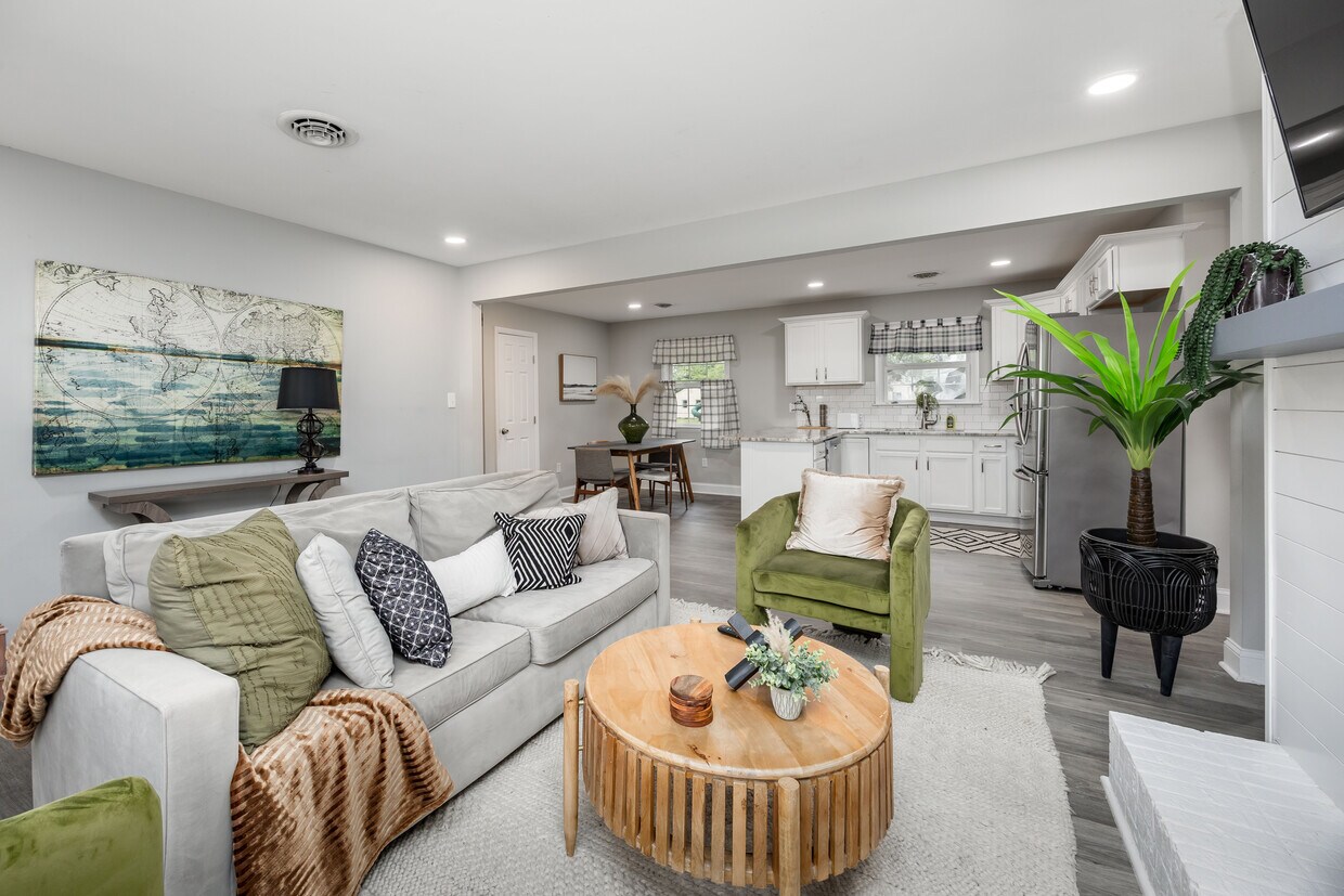 Foto principal - 32710 Mount Hermon Rd