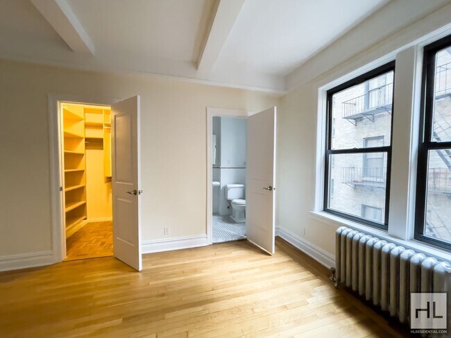 Foto del edificio - EAST 80TH STREET