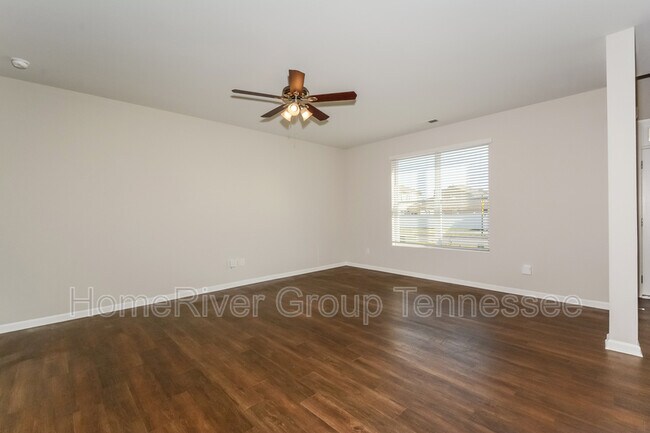 Foto del edificio - 8036 Craighead Dr