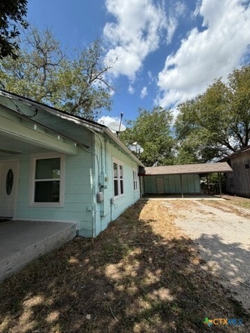 Foto del edificio - 322 W Austin St