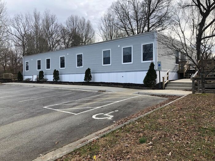 Primary Photo - SW Greensboro Office Building on Hilltop R...