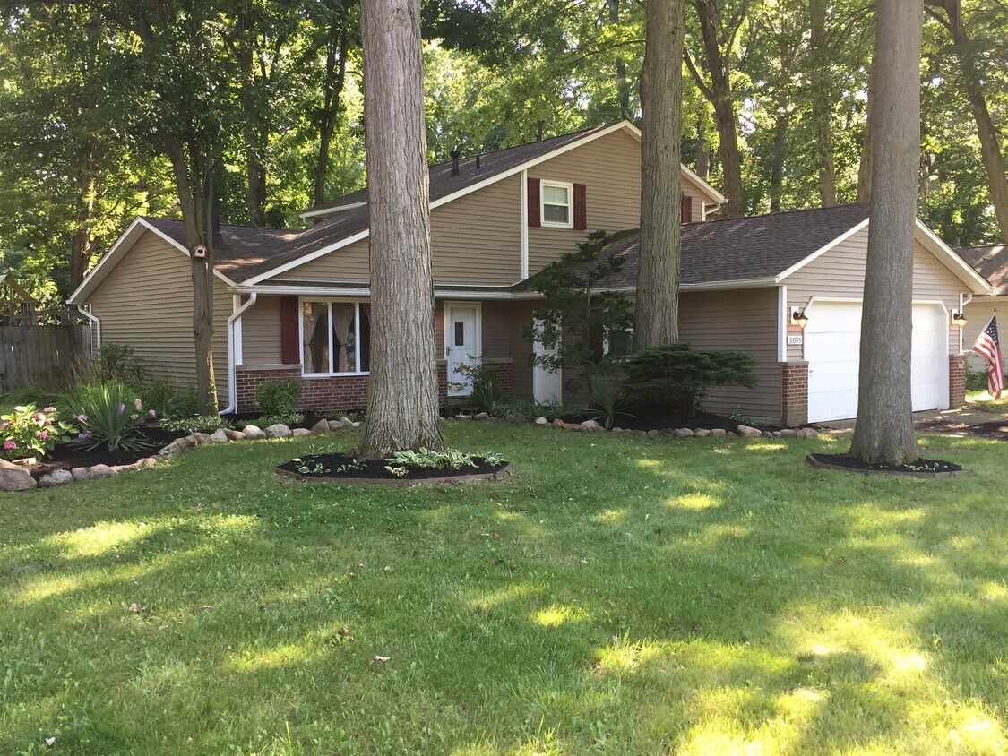33995 Gail Dr, North Ridgeville, OH 44039 House Rental in North