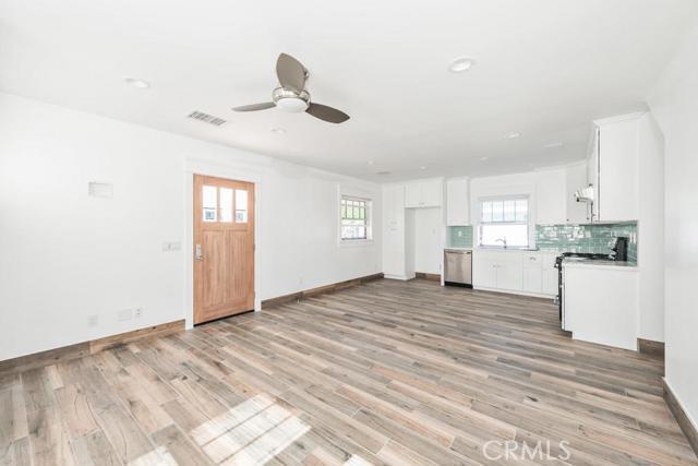 Foto del edificio - 545 N Olive St