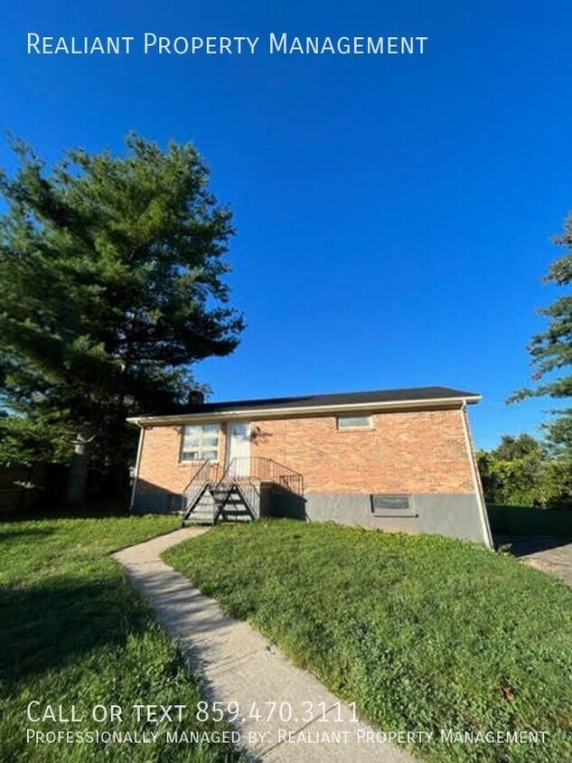 Primary Photo - 203 S Glencove Ave