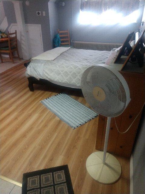 Bedroom - 392 N Keswick Ave