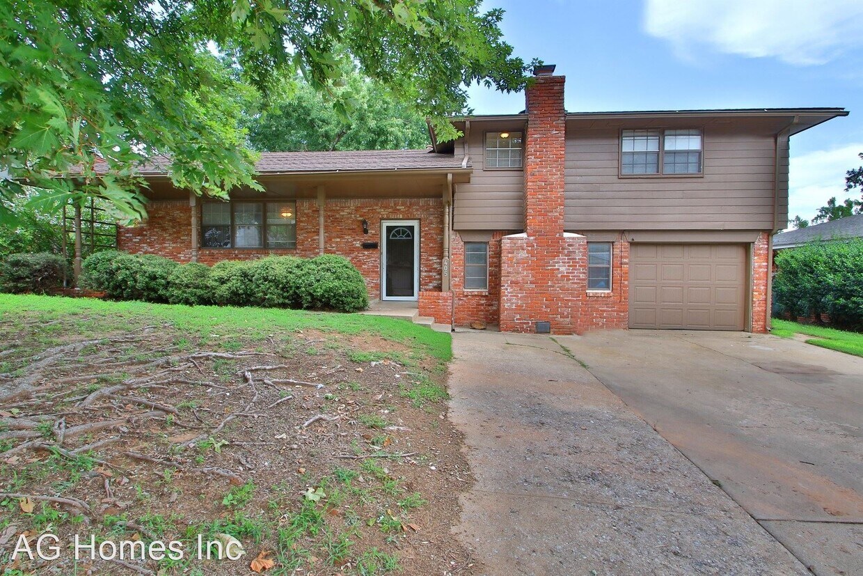 Foto principal - 3 br, 2 bath House - 405 Yukon Ave