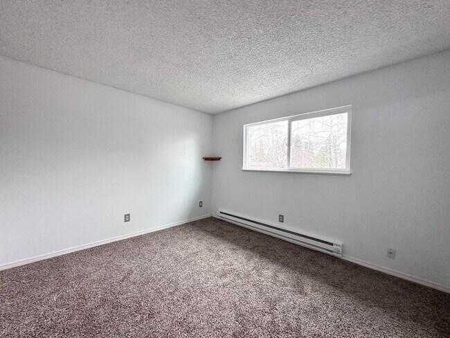 Foto del edificio - Charming 2-Bed, 1-Bath Home in Tee Off Est...