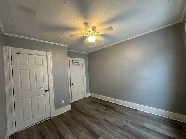 Building Photo - 408 Rimmon St