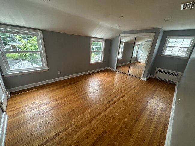 Foto del edificio - 2263 Mountain Ave