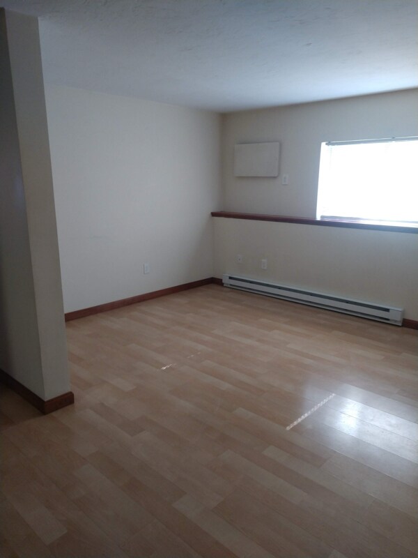 Foto del edificio - 17 Farrar Ave