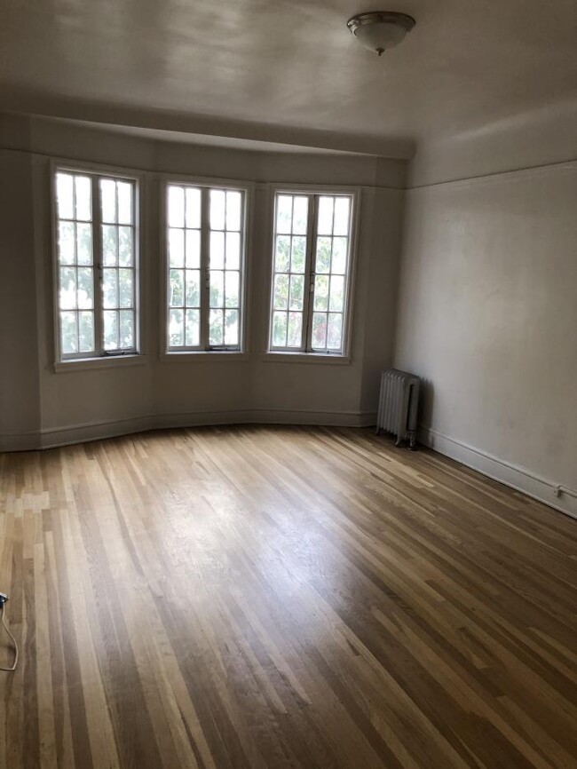 Building Photo - 1 bedroom in San Francisco CA 94109