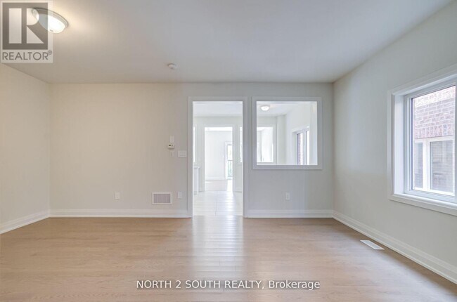 Building Photo - 12 Virro Ct