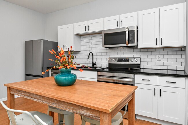 Foto del edificio - 505 W Grand St