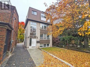 Building Photo - 431-431 Balliol St