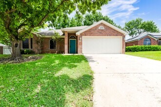 Building Photo - 5316 Trail Dr