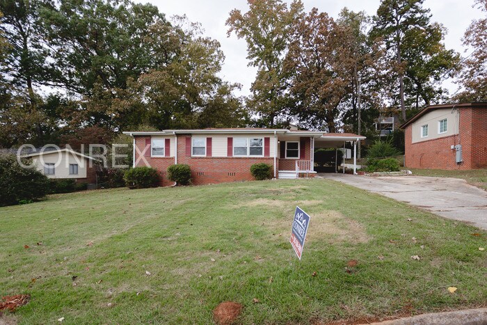 Primary Photo - 1300 Hartford Drive