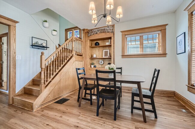 Building Photo - 91 Pearl St