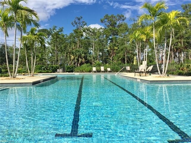 Building Photo - 3 bedroom in Naples FL 34119