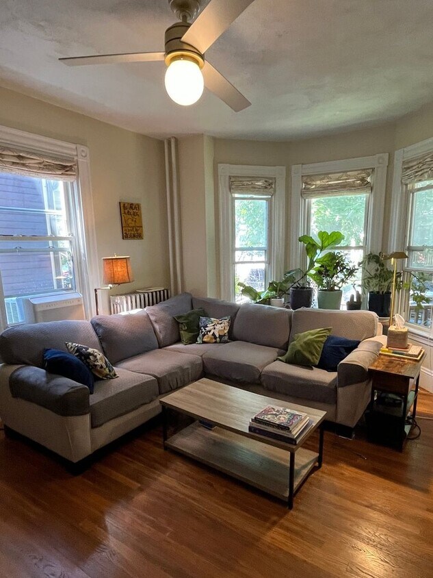 Charming 2BR Condo in Cambridge - Charming 2BR Condo in Cambridge