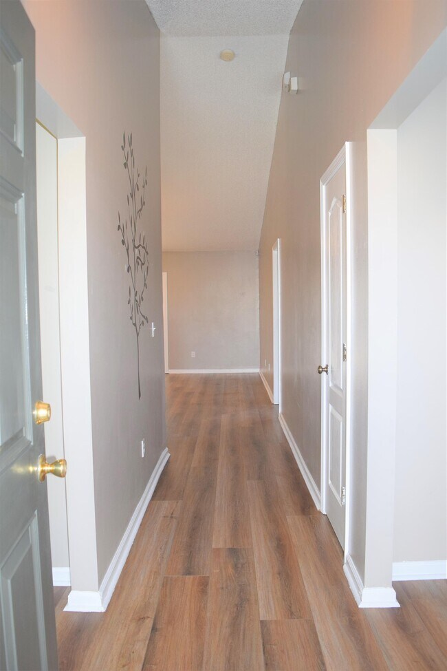Building Photo - 6529 Skyler Jean Dr