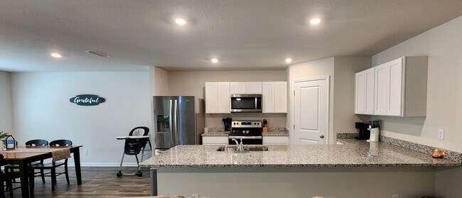 Foto del edificio - Step into your ideal home at Costas Ridge ...