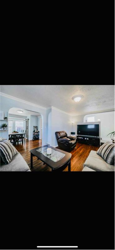 Building Photo - 1347 Fry Ave