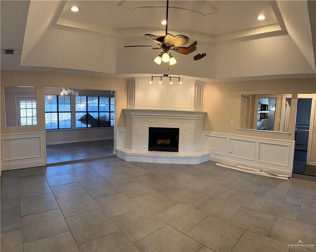 Building Photo - 14 Blue Ridge Dr