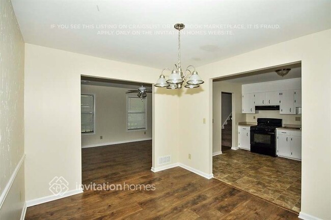 Foto del edificio - 3667 Waverly Oaks Way