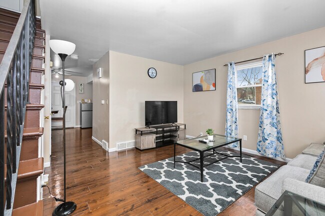 Foto del edificio - 3543 Otterbein Ave