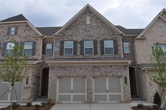 Building Photo - 1345 Endicott Ct
