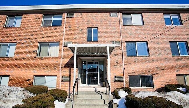 Building Photo - 14 Murdock St