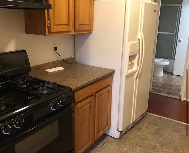 Building Photo - 130 Duvall Ln