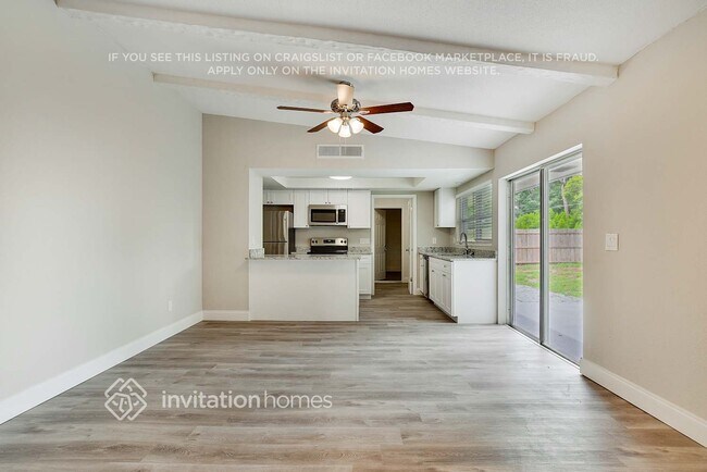 Foto del edificio - 2041 Dunsford Dr