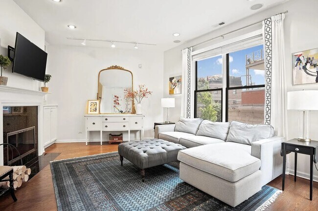 Foto del edificio - 1149 W Armitage Ave