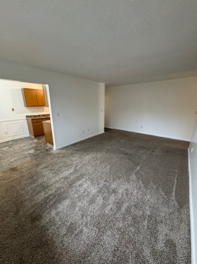 Building Photo - 595 Wagner Dr