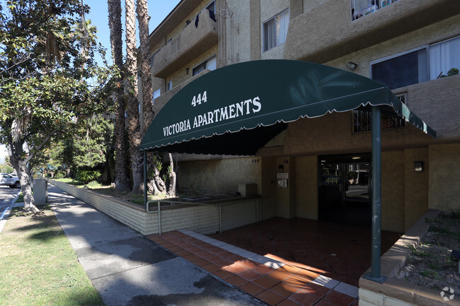 Building Photo - The Victoria Apartments