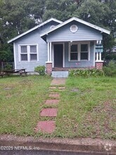Building Photo - 451 Duray St