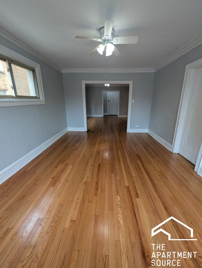 Foto del edificio - 3438 W Foster Ave