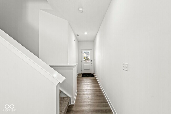Foto del edificio - 7651 Marin Pkwy