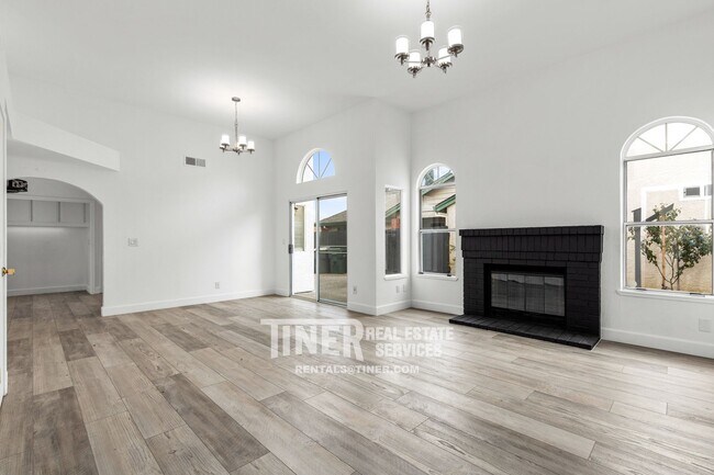 Foto del edificio - 8958 Emsdale Way