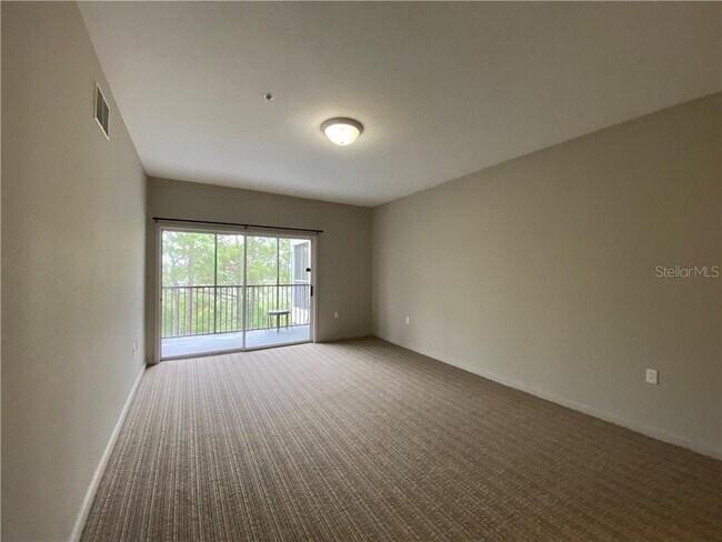 Foto del edificio - 14200 Avalon Rd