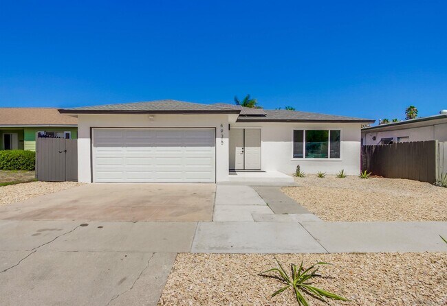 Foto del edificio - 4937 Curry Dr