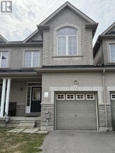 Building Photo - 14 Napanee St
