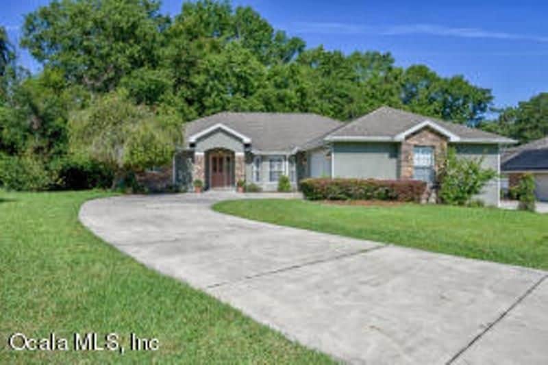 EXCLUSIVE GATED CARRIAGE HILLS House Rental in Ocala, FL