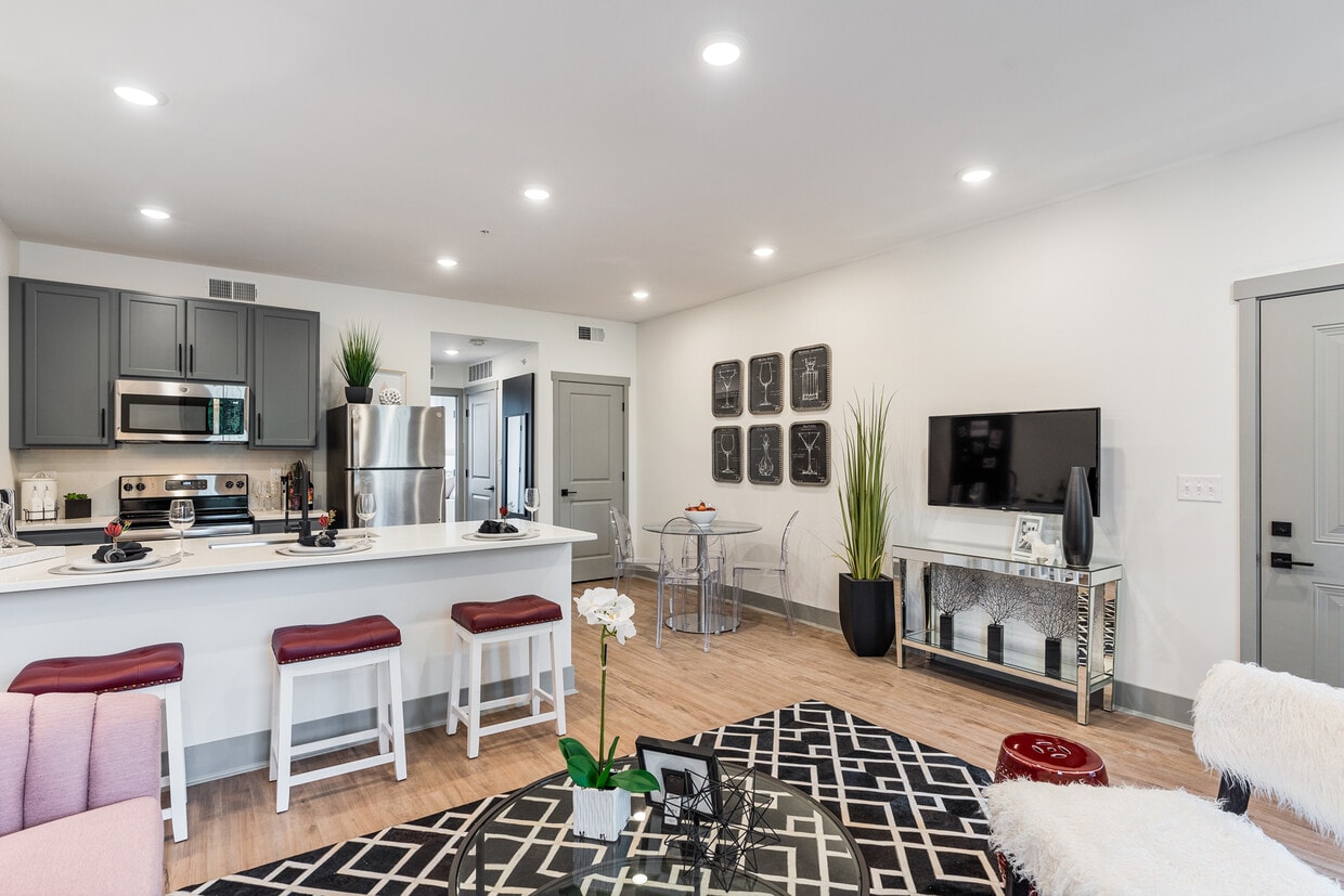 Primary Photo - The Jameson