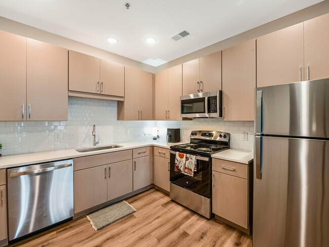 Building Photo - Preston Park Apartments