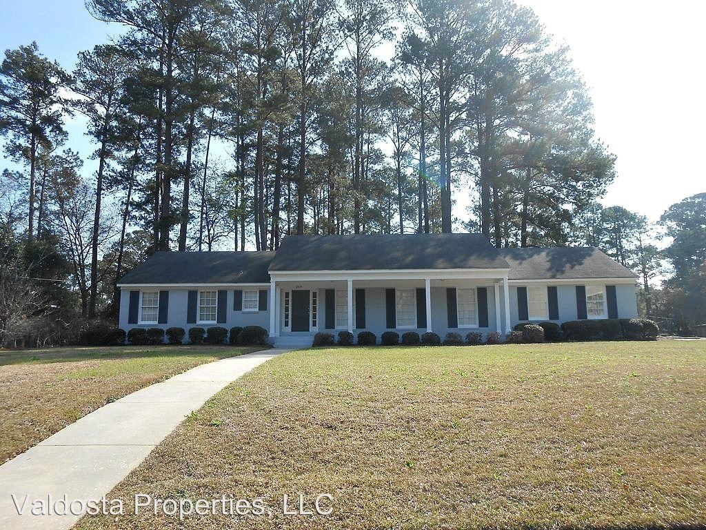 Primary Photo - 3 br, 2.5 bath House - 2323 Riverhill Drive