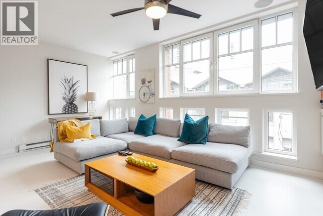 Photo du bâtiment - 1072 Hamilton St